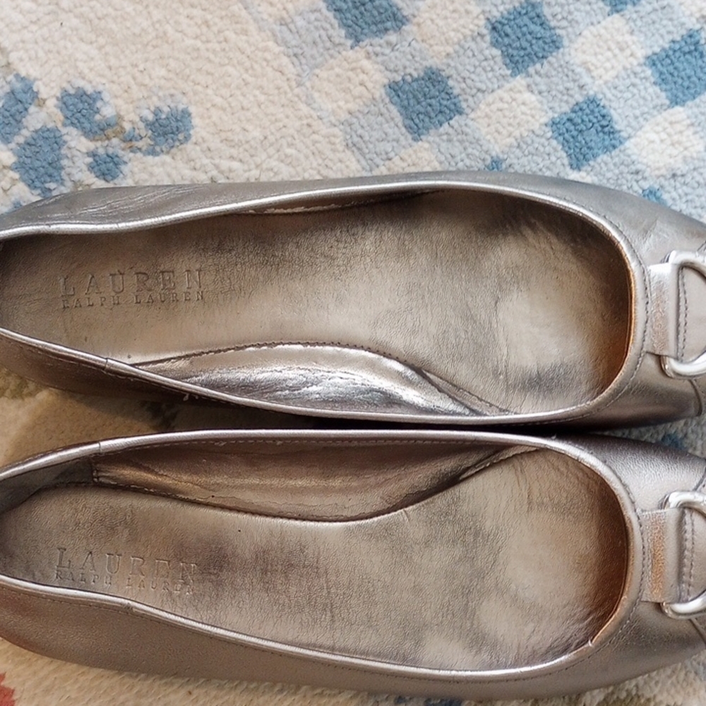 Lauren Ralph Lauren Silver Flats Minimalist Design